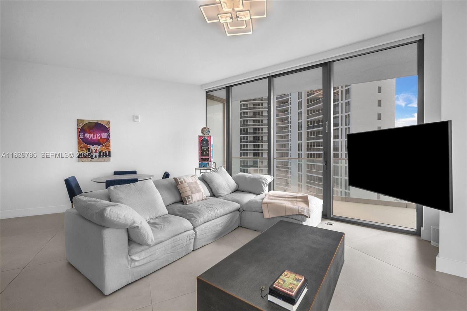 18975 Collins Avenue 1105, Sunny Isles Beach, FL 33160 photo 10