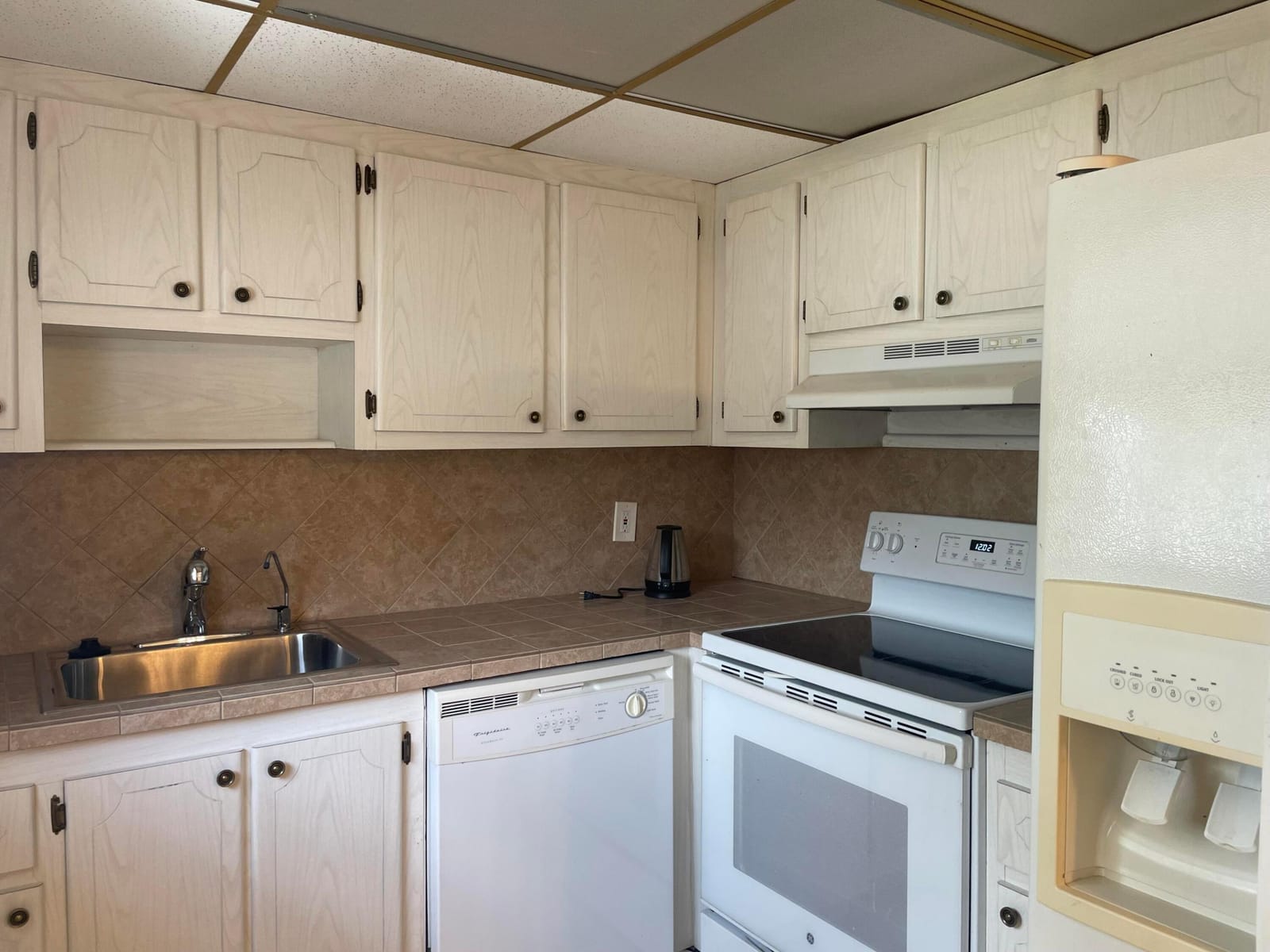 564 Brittany L, Delray Beach, FL 33446 photo 4
