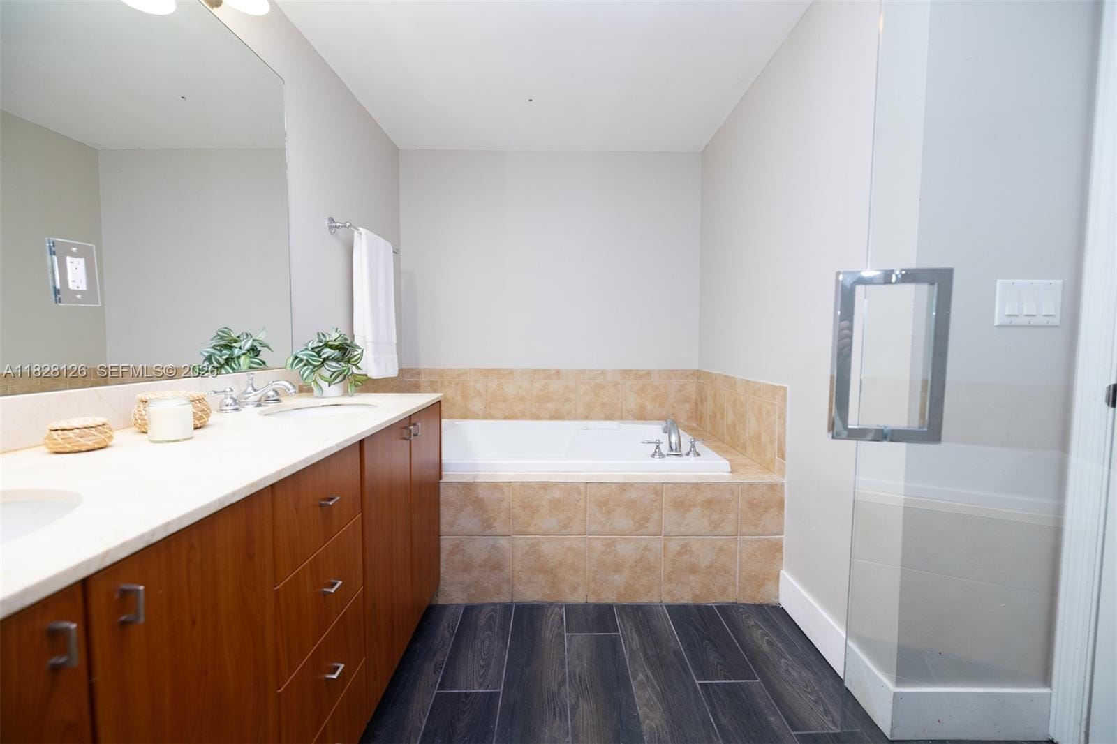 888 S Douglas Road PH07, Coral Gables, FL 33134 photo 24