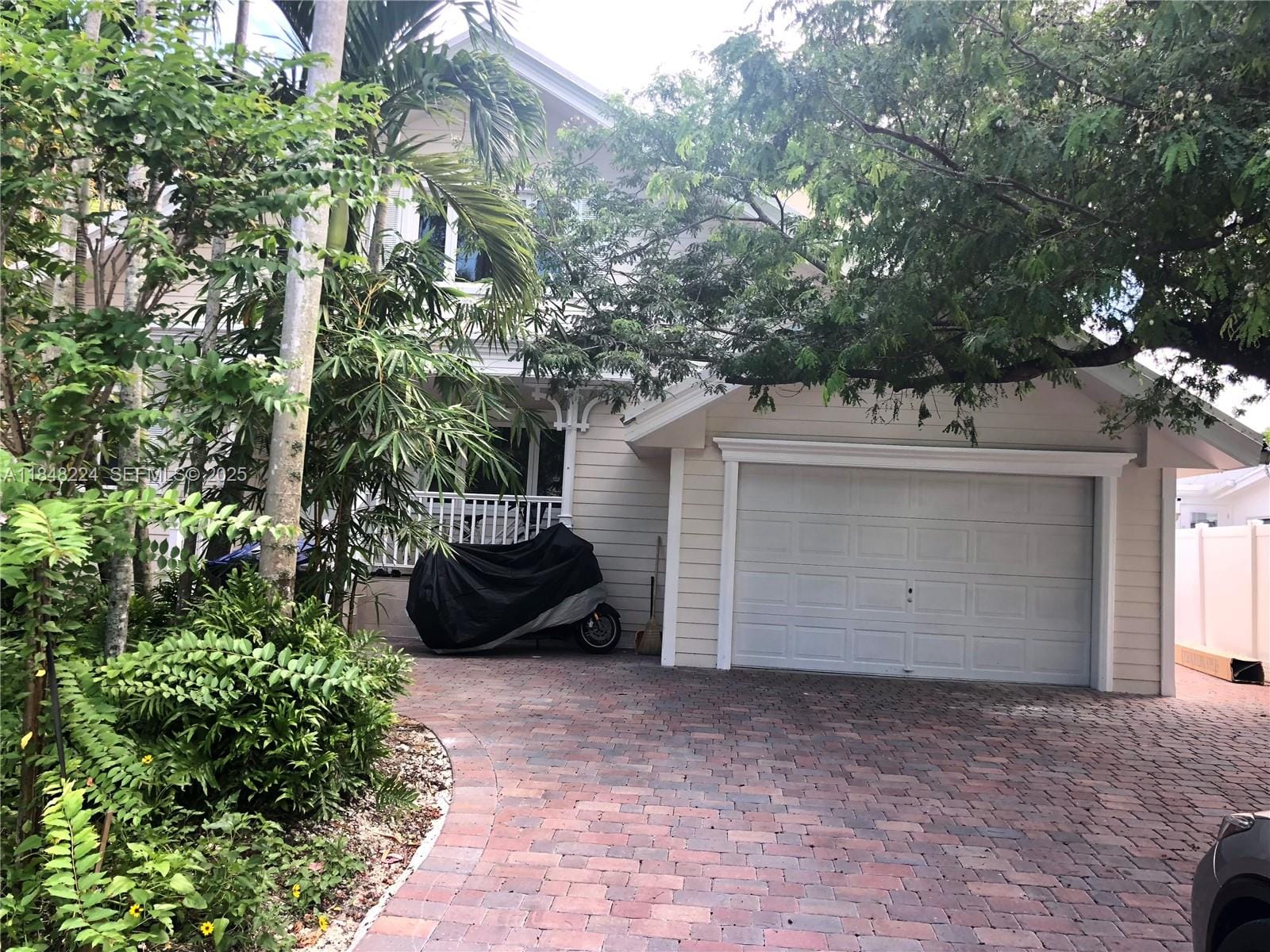 1524 Argyle Drive — photo 5