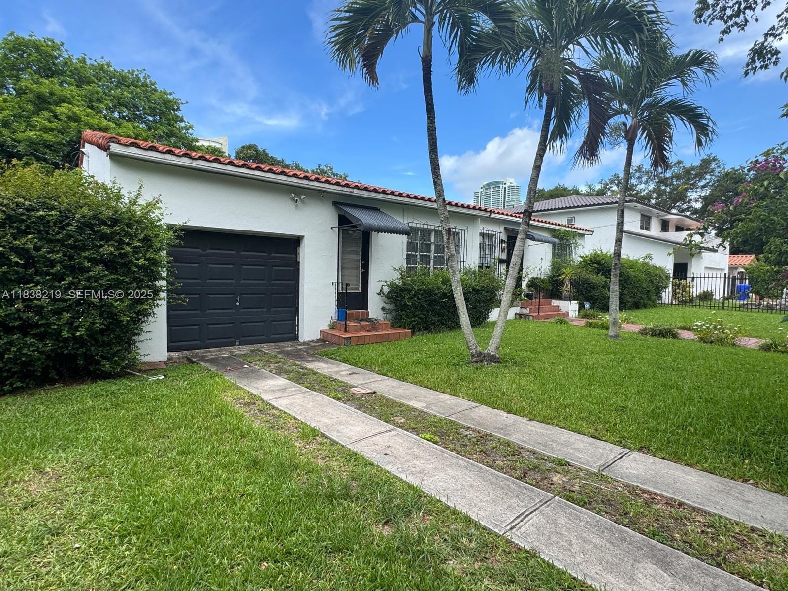 141 SW 20th Road, Miami, FL 33129 photo 4