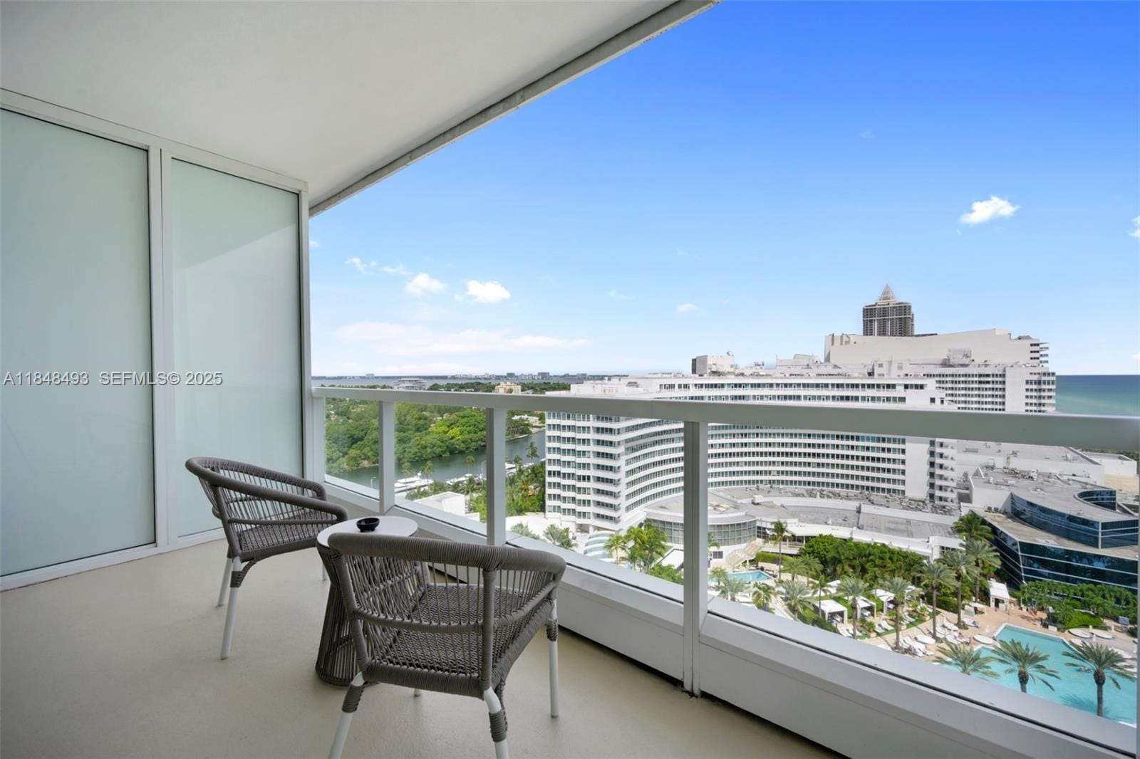 4391 Collins Avenue 1605 — photo 5
