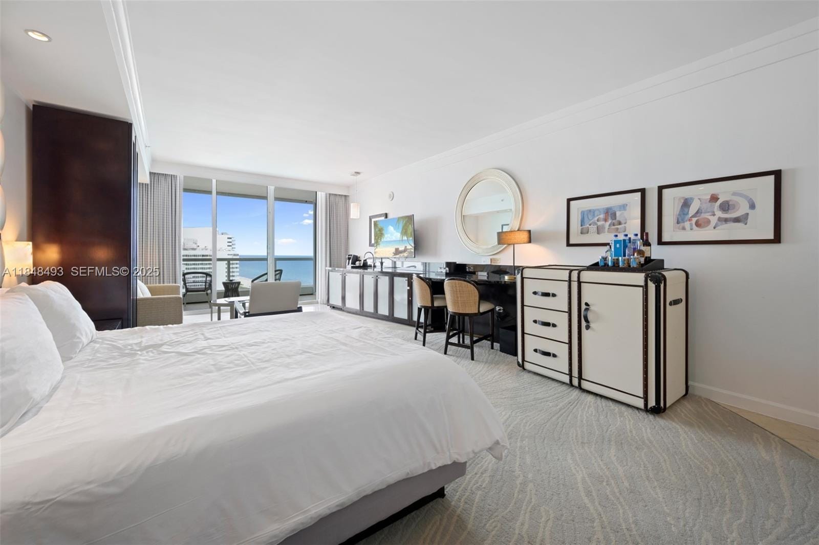 4391 Collins Avenue 1605 — photo 9