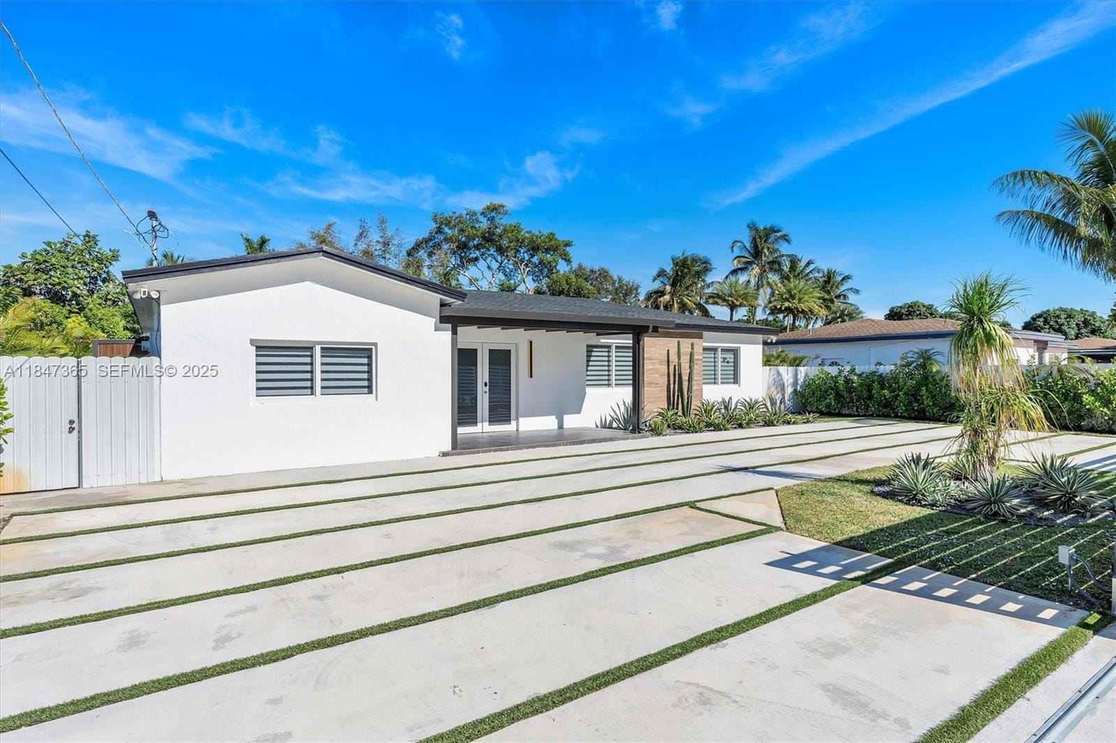 225 NE 150th Street, Miami, FL 33161 photo 3
