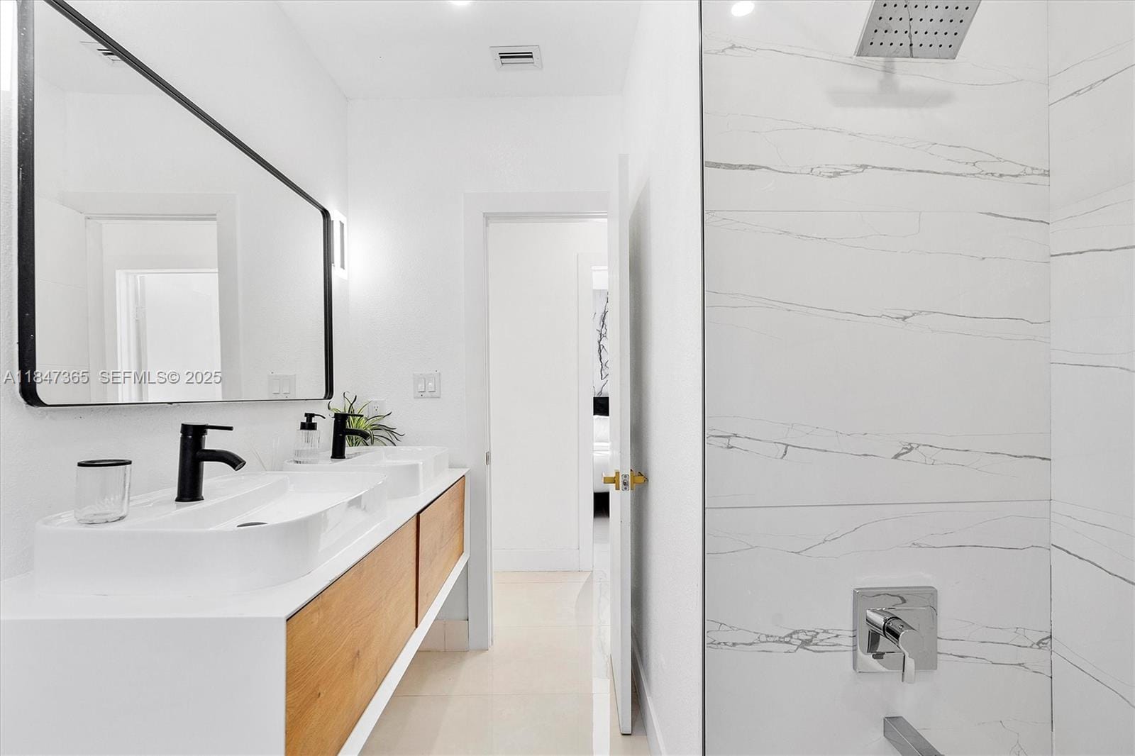 225 NE 150th Street, Miami, FL 33161 photo 30
