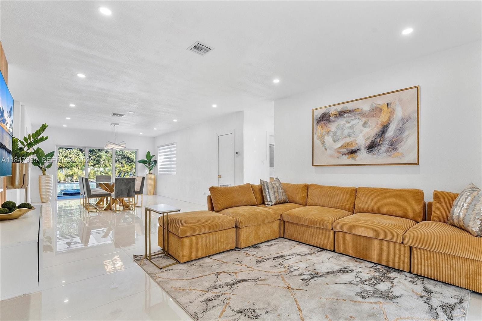 225 NE 150th Street, Miami, FL 33161 photo 5