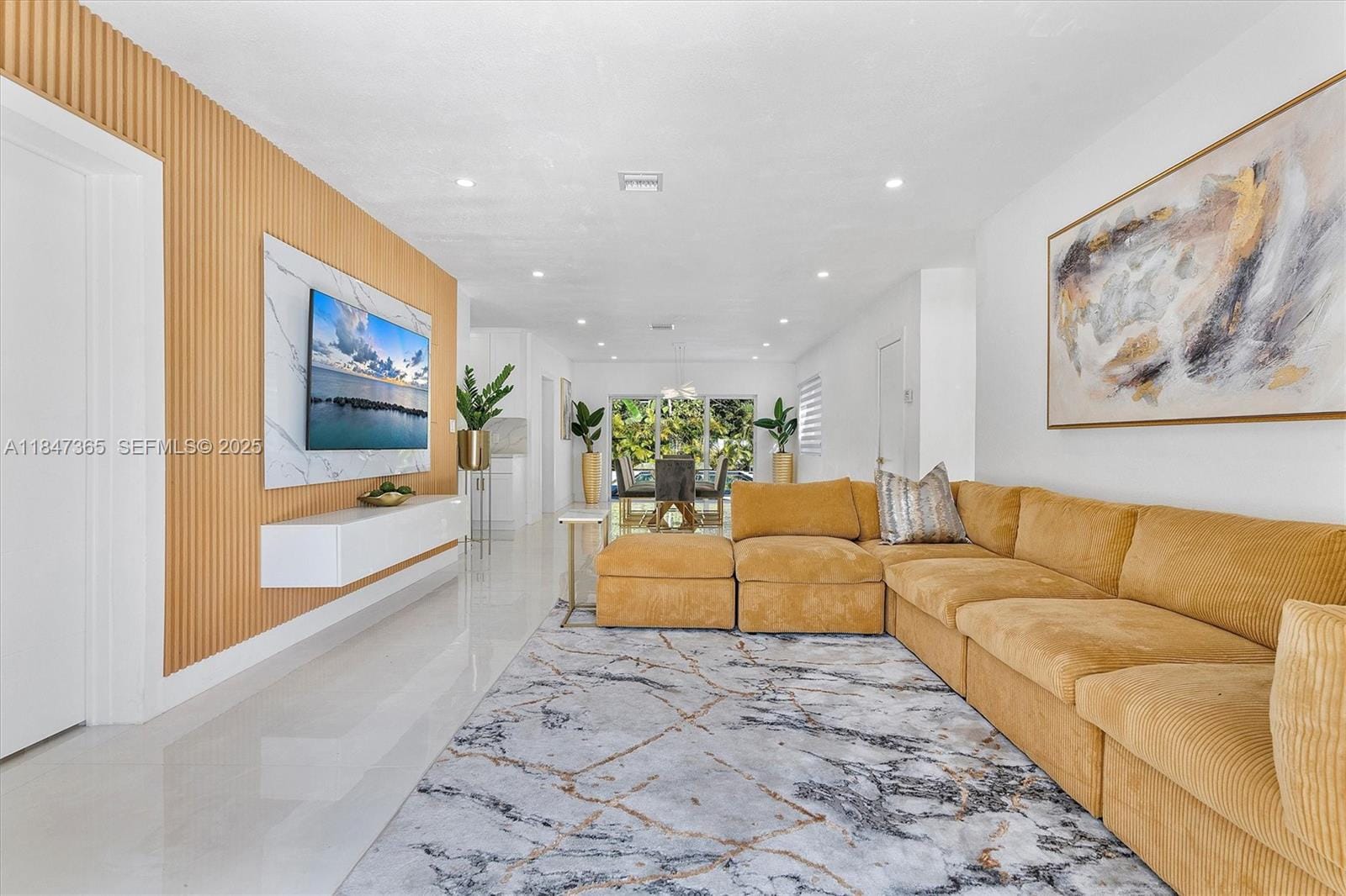 225 NE 150th Street, Miami, FL 33161 photo 6