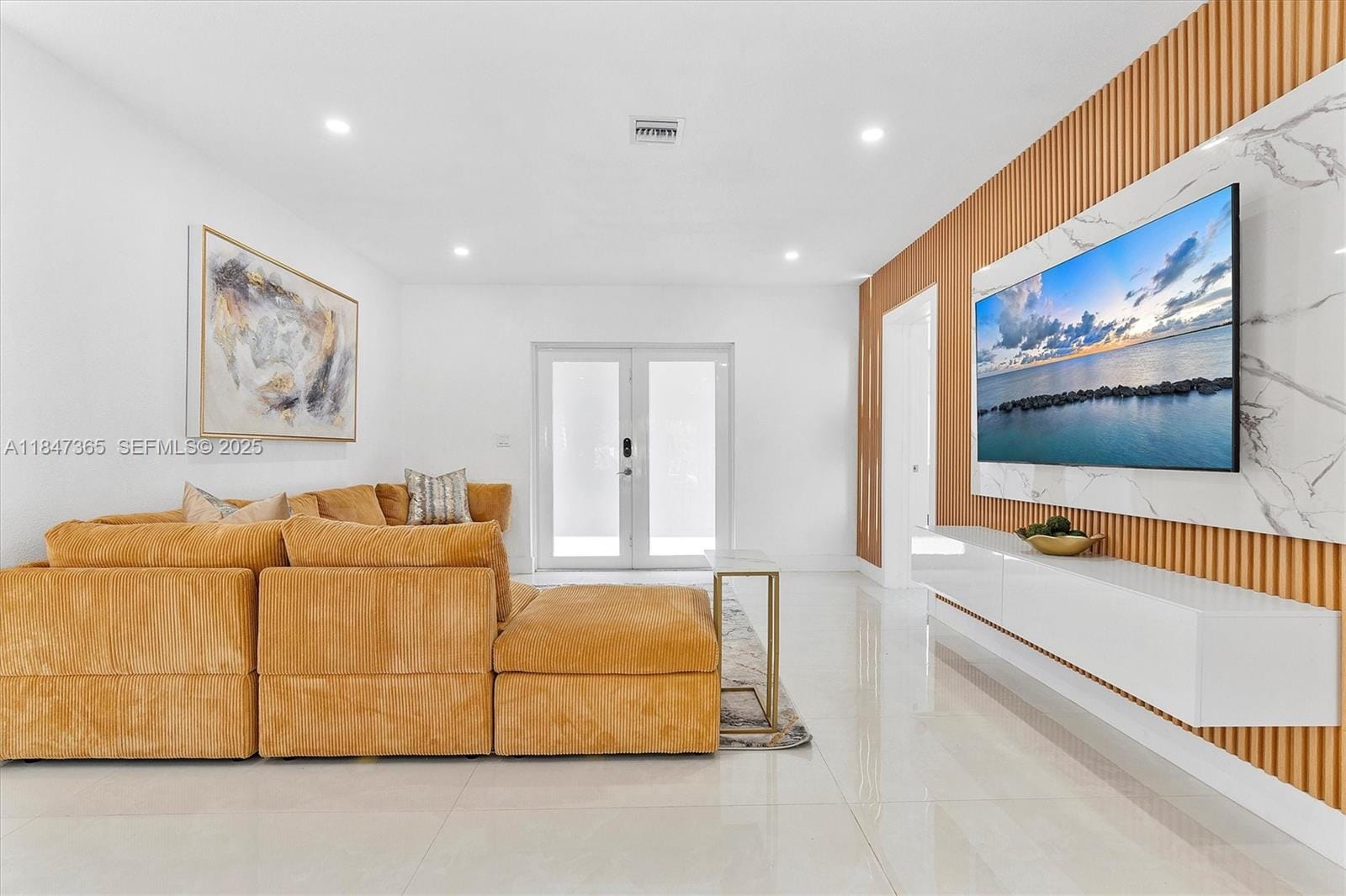 225 NE 150th Street, Miami, FL 33161 photo 8