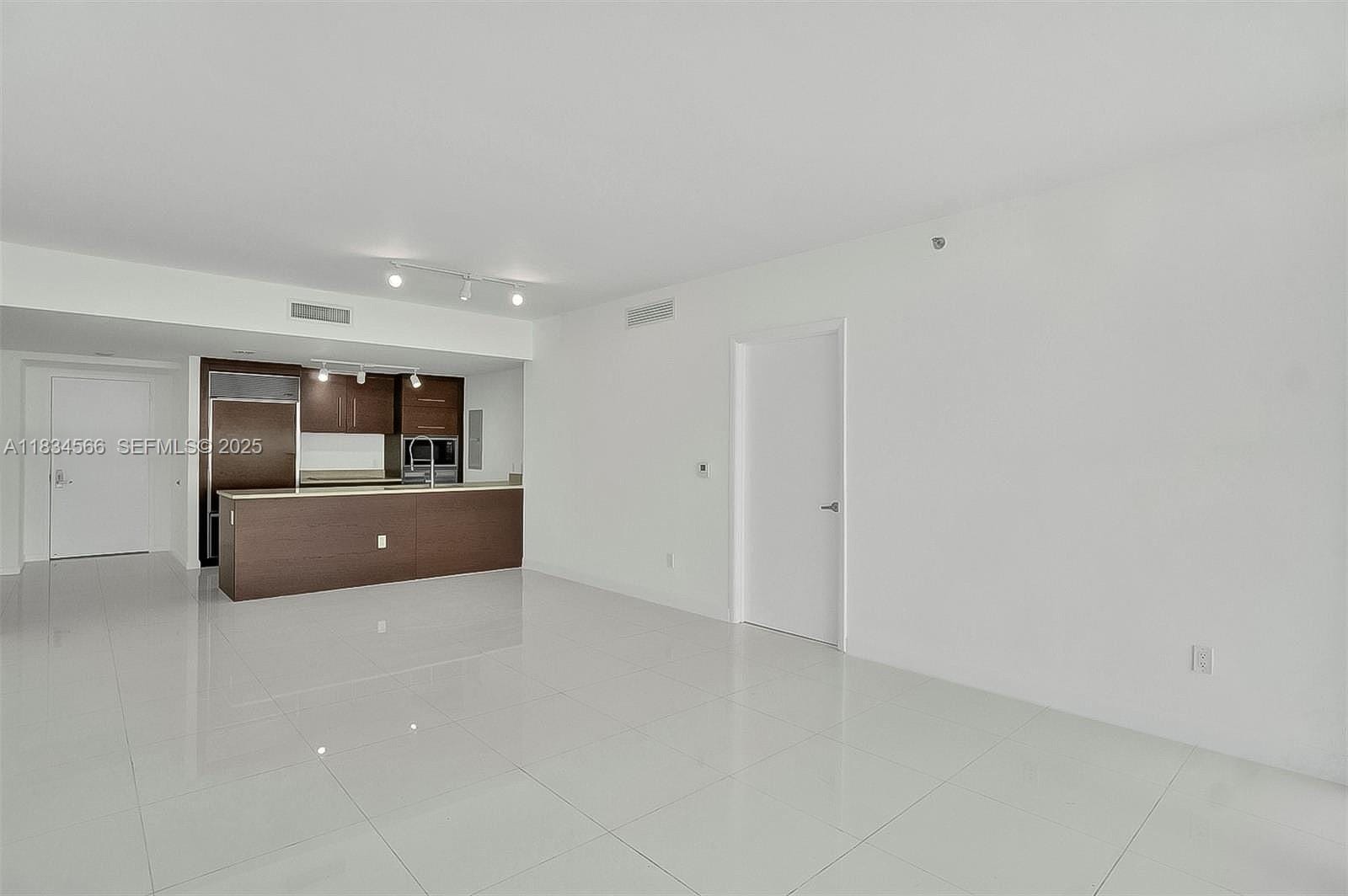 465 Brickell Avenue 4505, Miami, FL 33131 photo 11