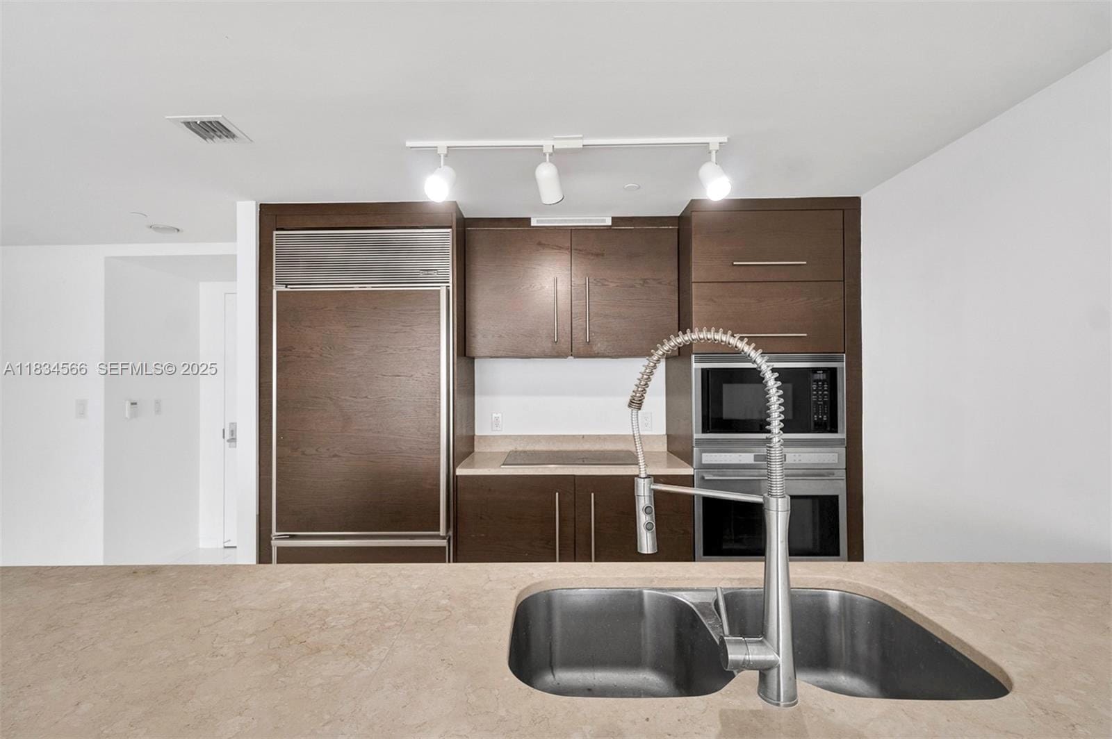 465 Brickell Avenue 4505, Miami, FL 33131 photo 13