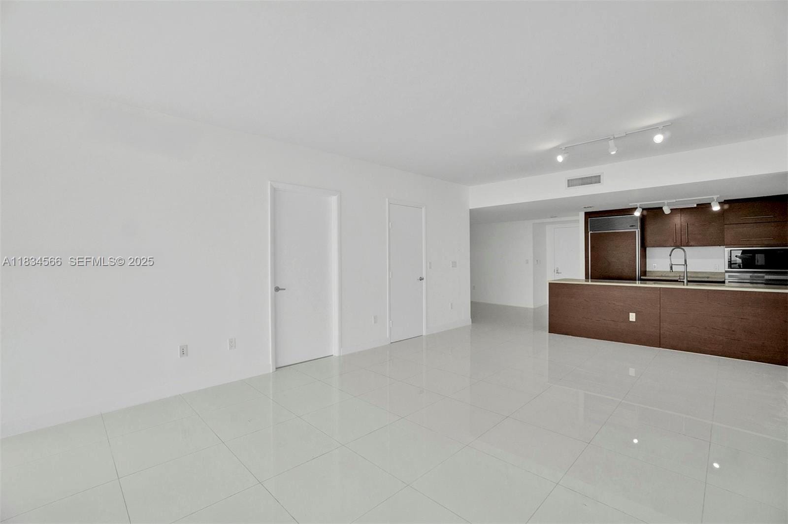 465 Brickell Avenue 4505, Miami, FL 33131 photo 14
