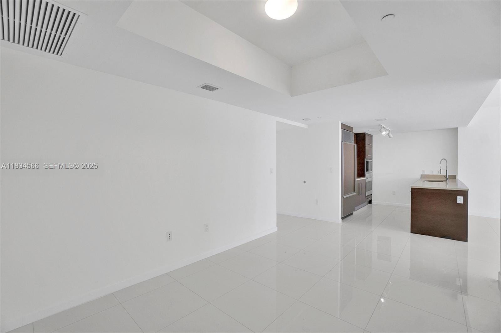 465 Brickell Avenue 4505, Miami, FL 33131 photo 4