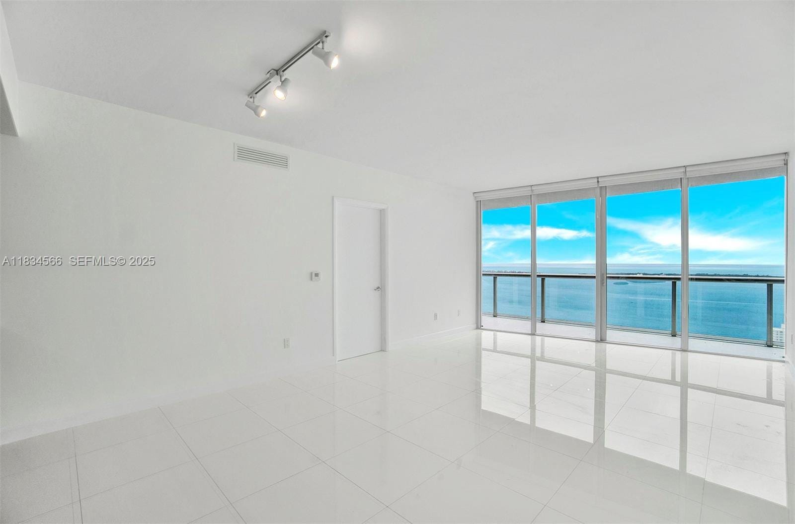 465 Brickell Avenue 4505, Miami, FL 33131 photo 6