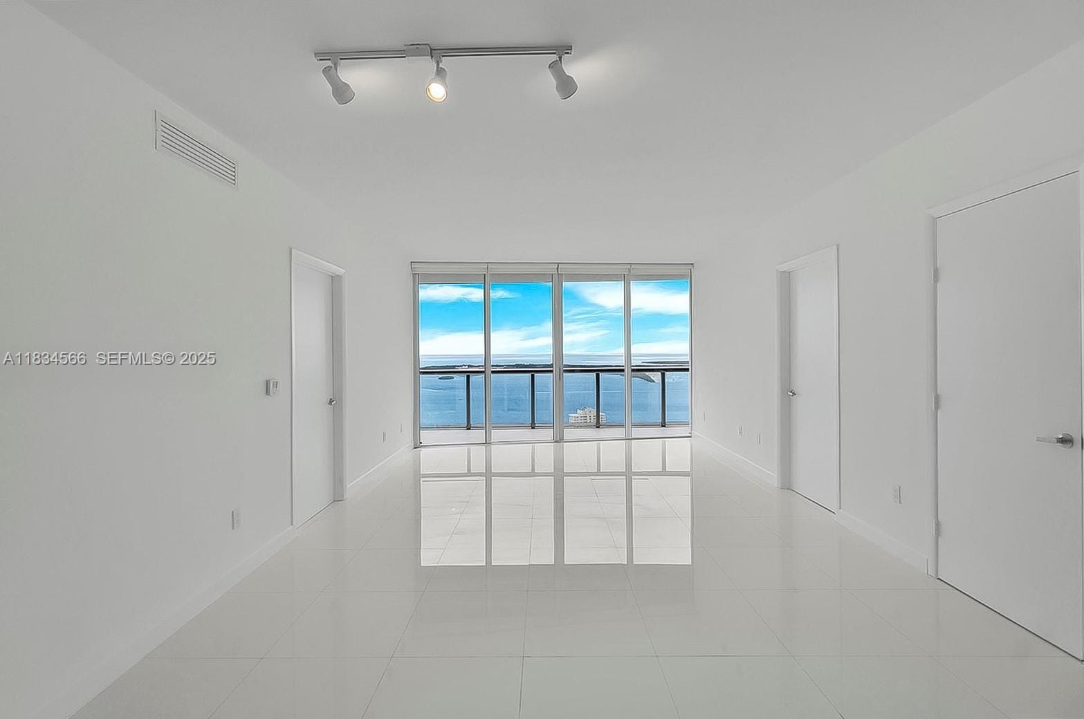 465 Brickell Avenue 4505, Miami, FL 33131 photo 8