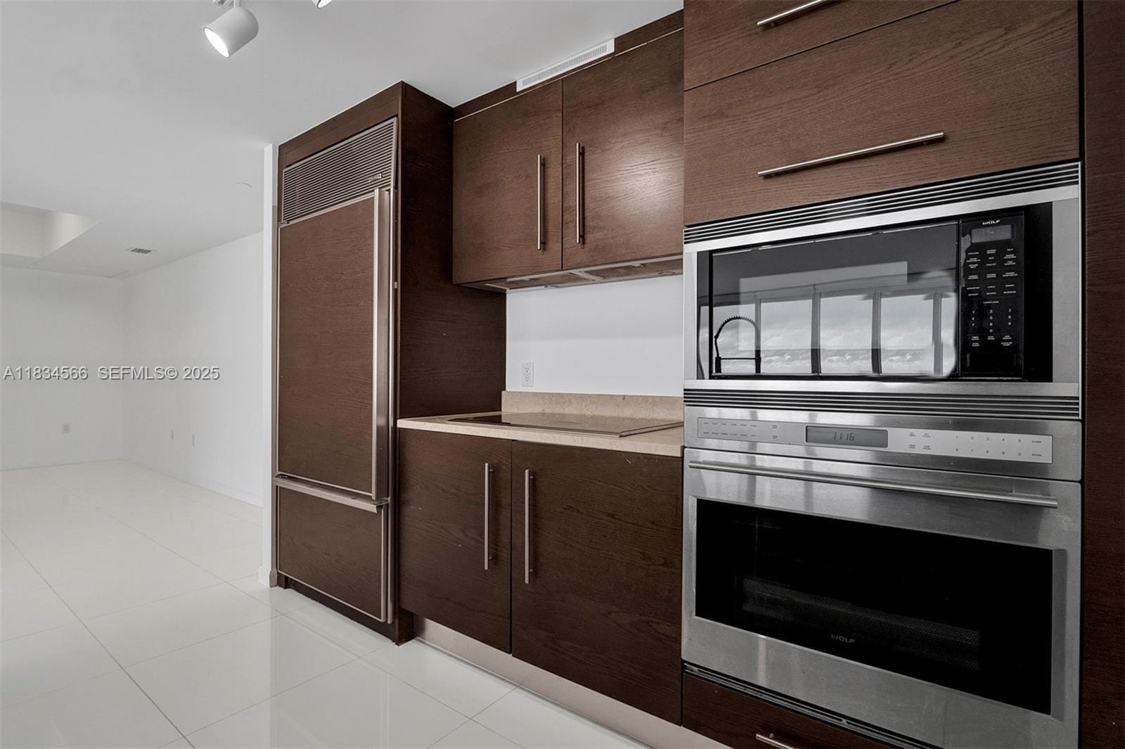 465 Brickell Avenue 4505, Miami, FL 33131 photo 10