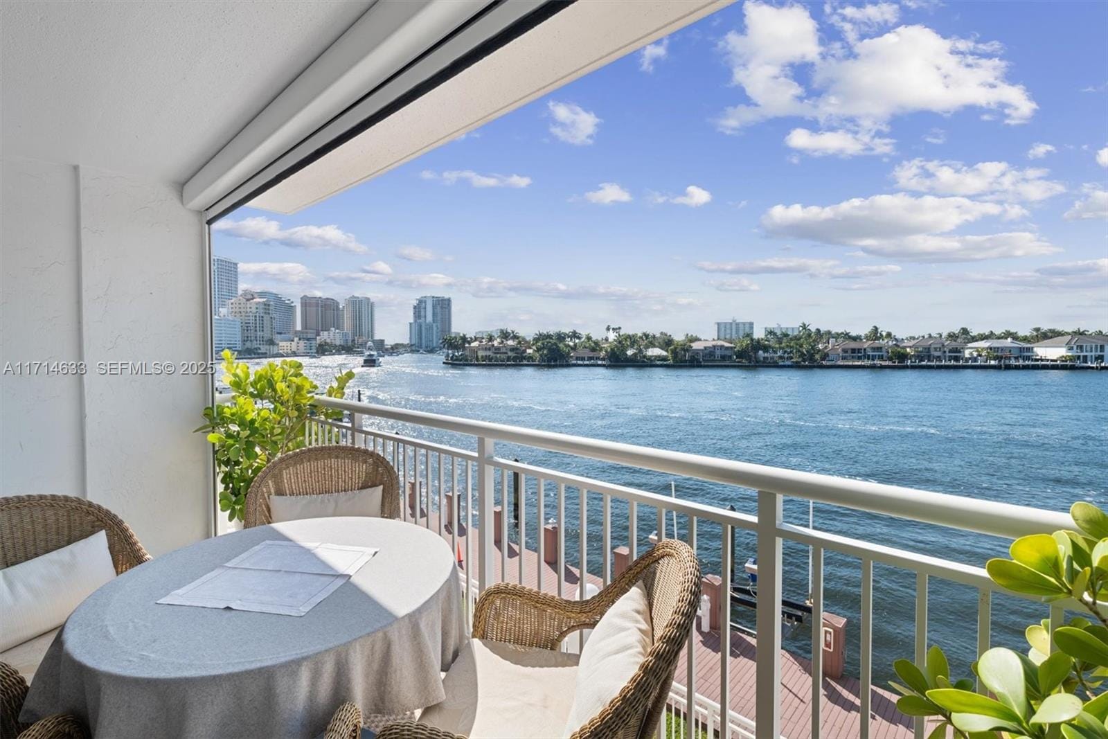511 Bayshore Drive 304, Fort Lauderdale, FL 33304 photo 17