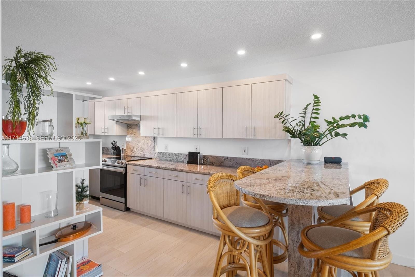 511 Bayshore Drive 304, Fort Lauderdale, FL 33304 photo 7