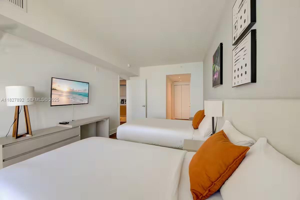 4111 S Ocean Drive 2204 — photo 6