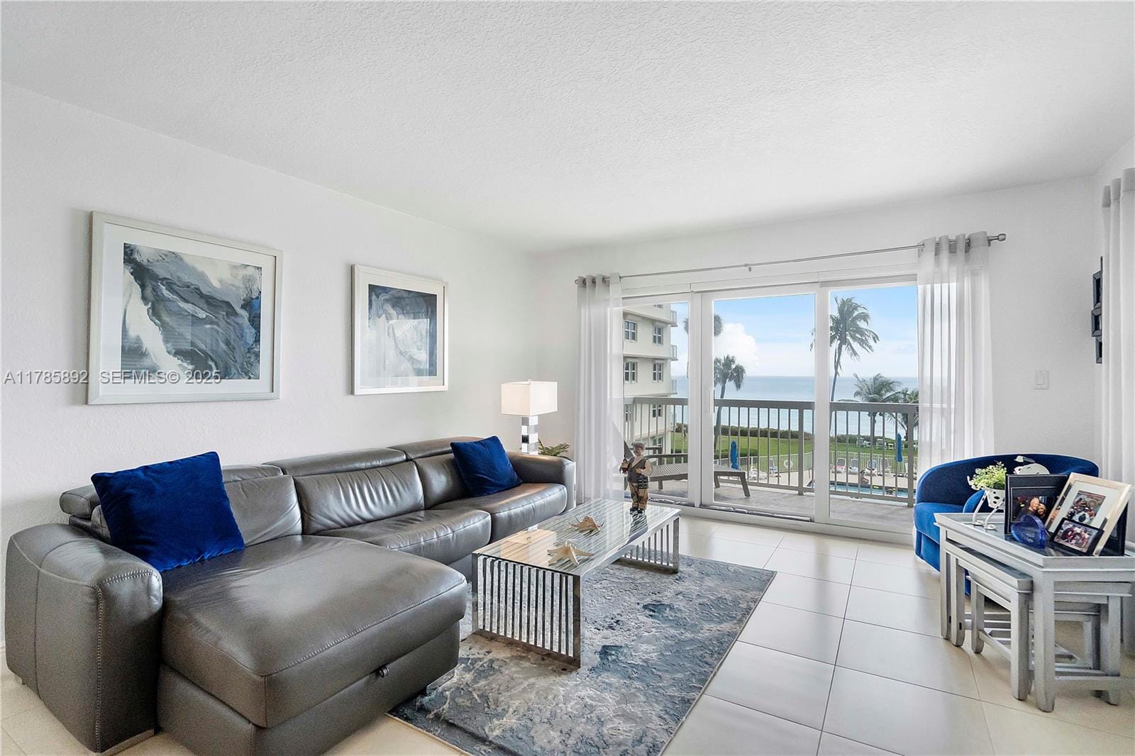 1069 Hillsboro Mile 308 — photo 12