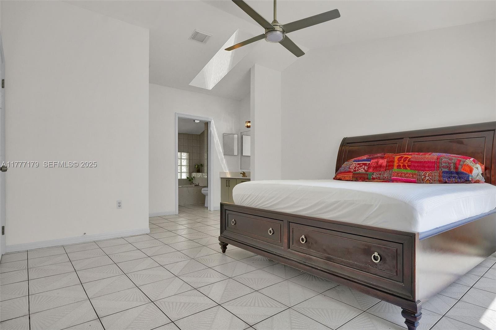 350 NE 212th Street, Miami, FL 33179 photo 11