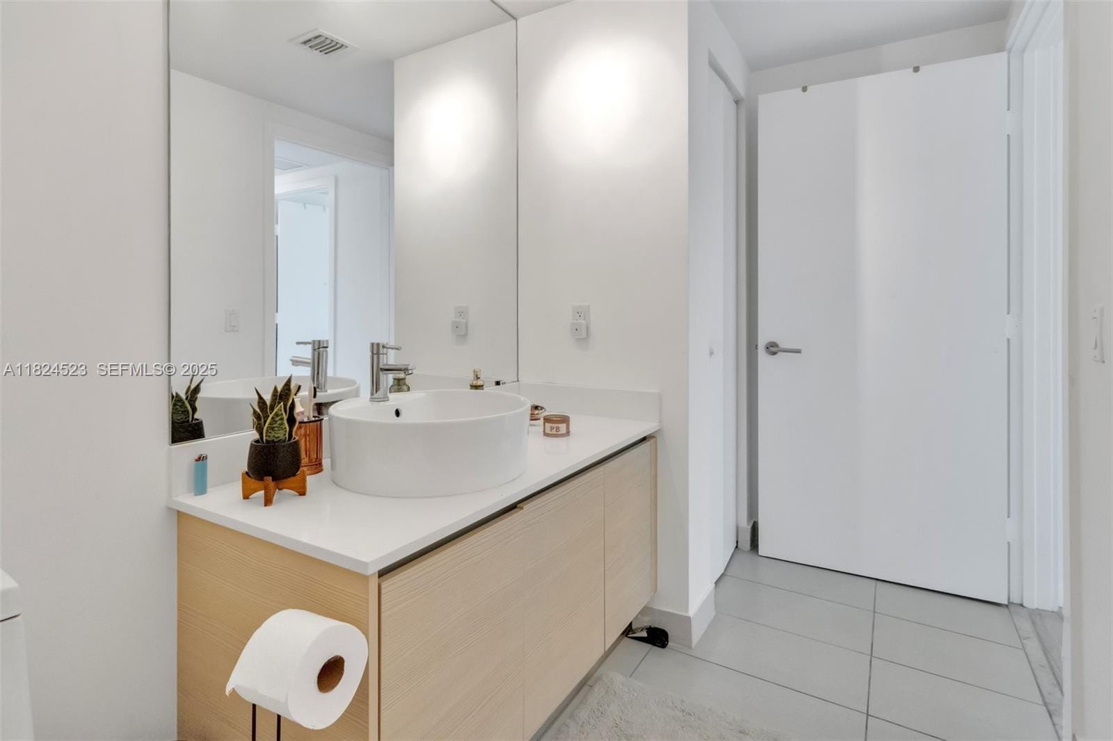 4250 Biscayne Boulevard 1217, Miami, FL 33137 photo 23