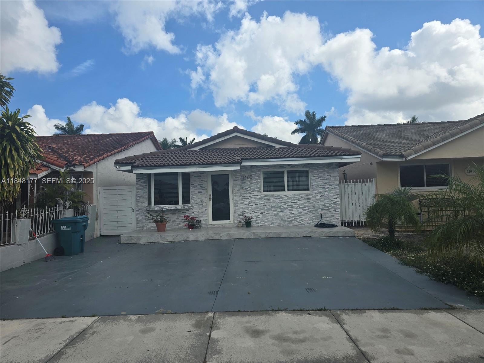 11465 NW 88th Court, Hialeah Gardens, FL 33018