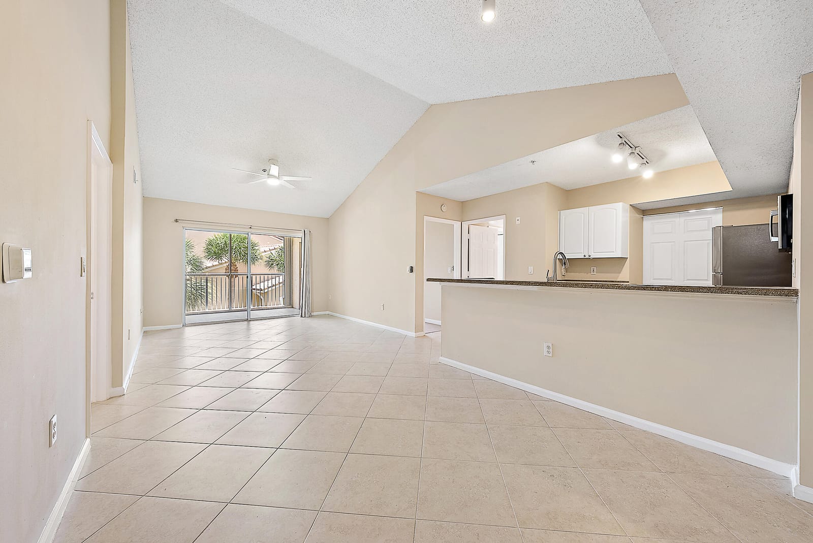 278 Village Boulevard 8306 — photo 7