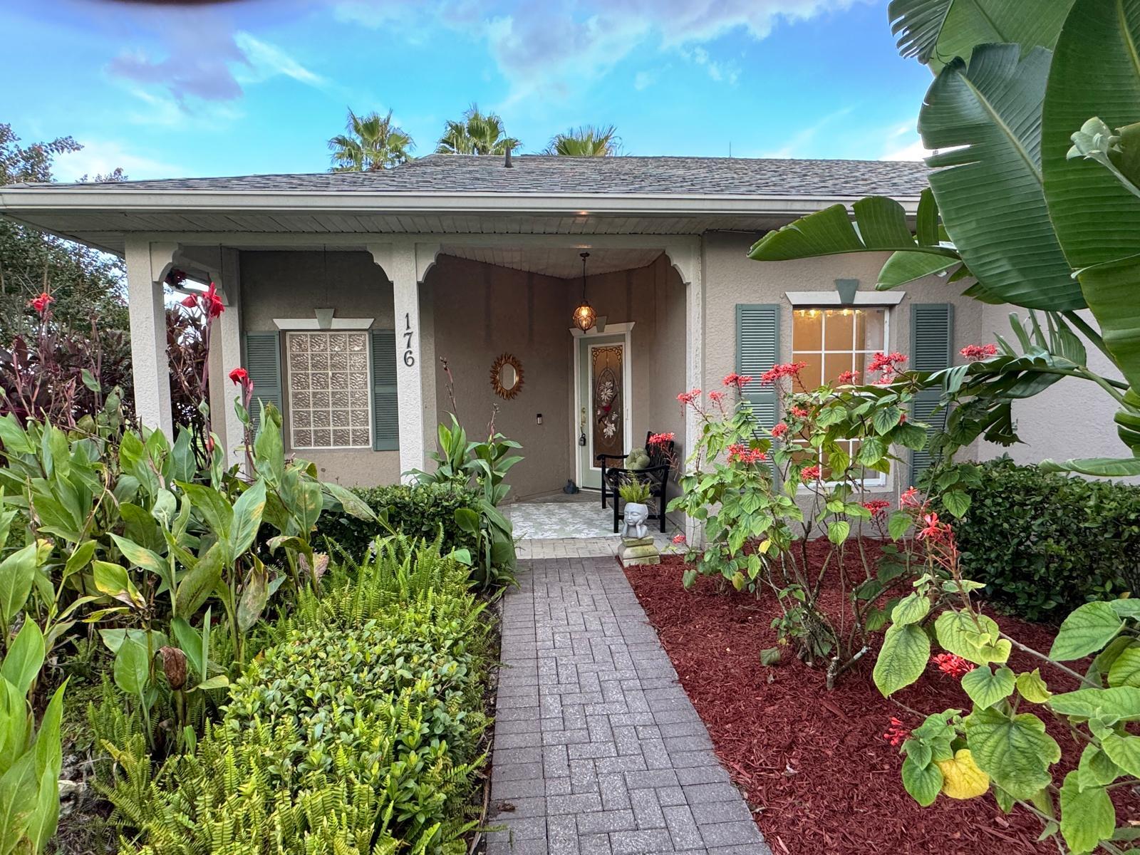 176 Cape Florida Drive — photo 1