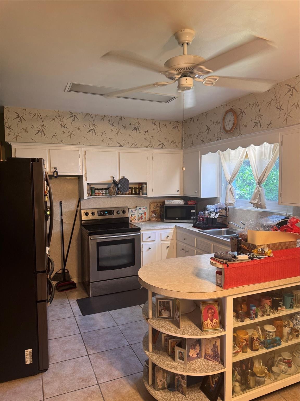 2547 Thomas Street, Hollywood, FL 33020 photo 12