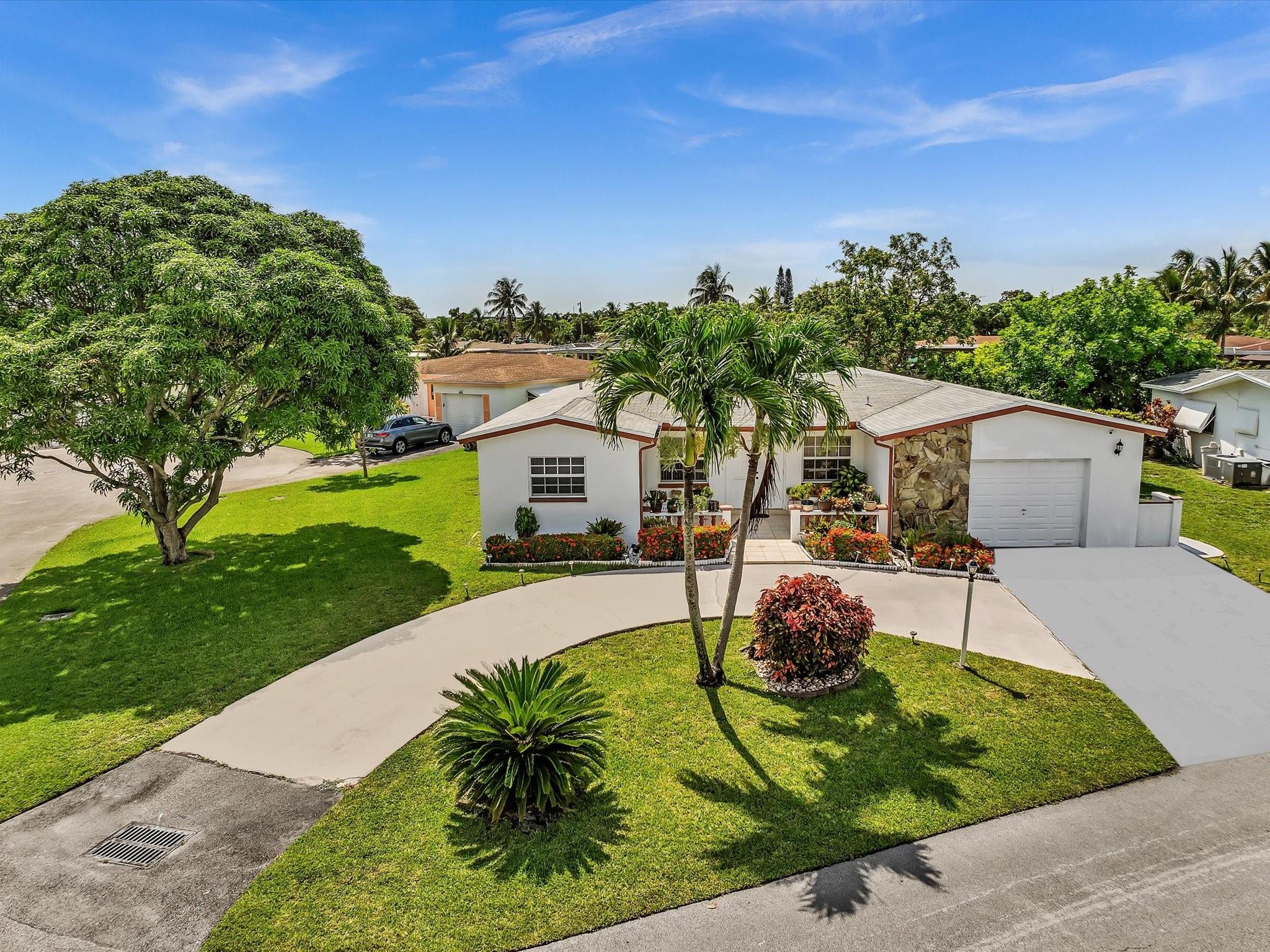 4220 NW 49th Avenue, Lauderdale Lakes, FL 33319, Lauderdale Lakes