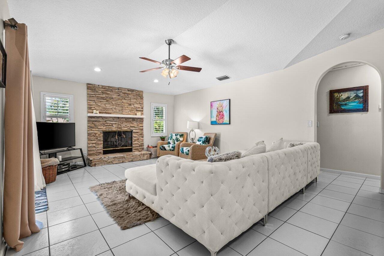 14717 80th Lane N, The Acreage, FL 33470 photo 19