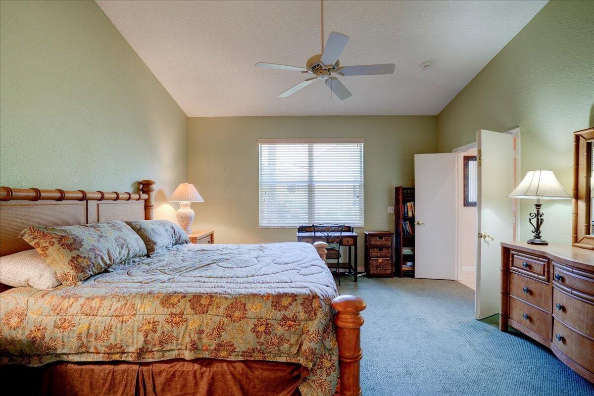 4701 Carlton Golf Drive, Lake Worth, FL 33449 photo 22