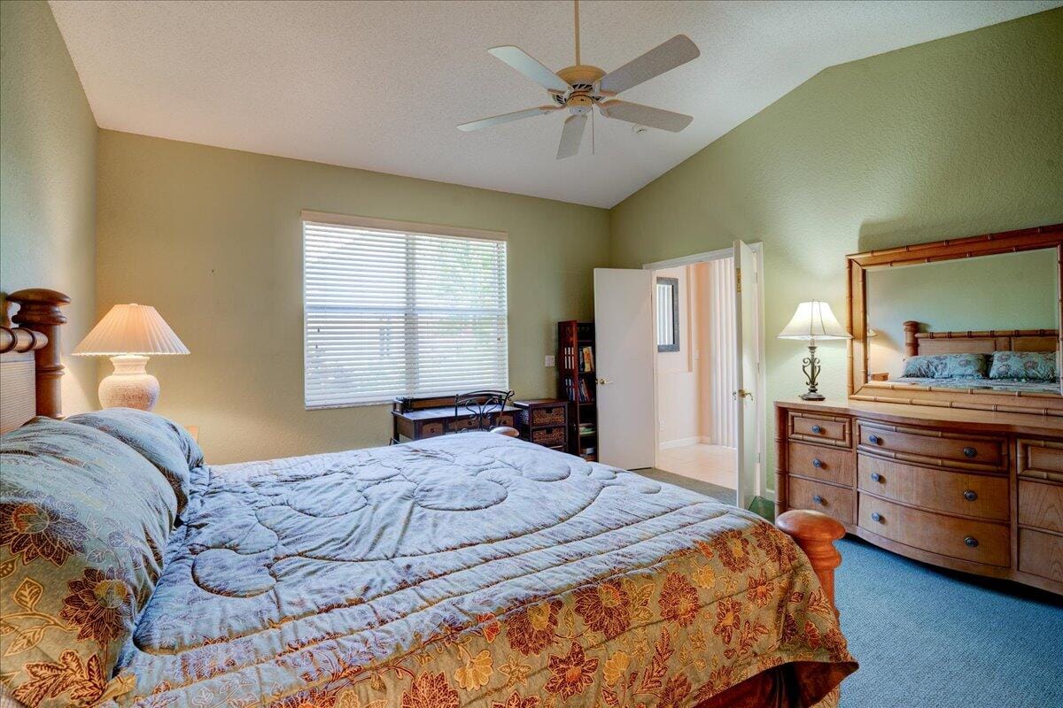 4701 Carlton Golf Drive, Lake Worth, FL 33449 photo 23