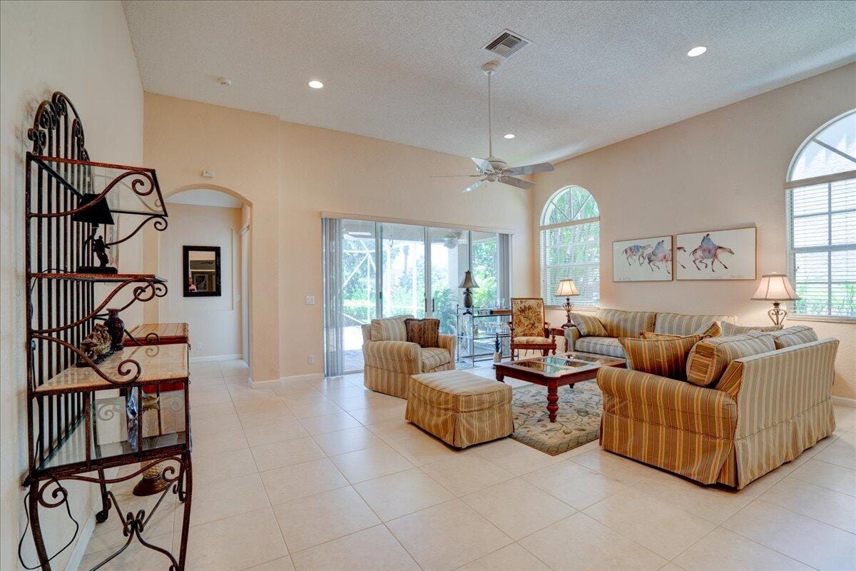 4701 Carlton Golf Drive — photo 10
