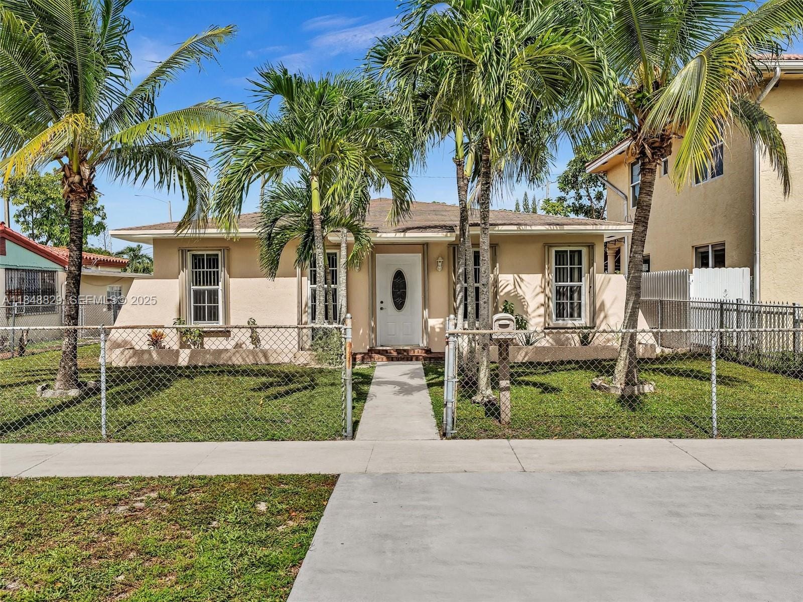 17175 NE 21st Avenue, North Miami Beach, FL 33162 photo 4