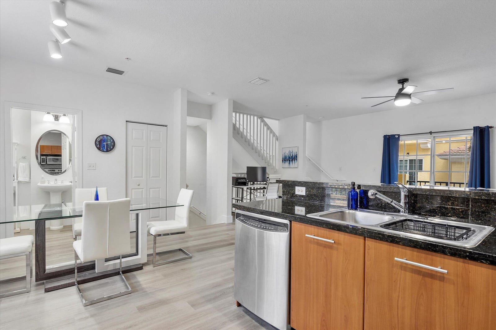 2536 SW 14th Avenue 1102, Fort Lauderdale, FL 33315 photo 17