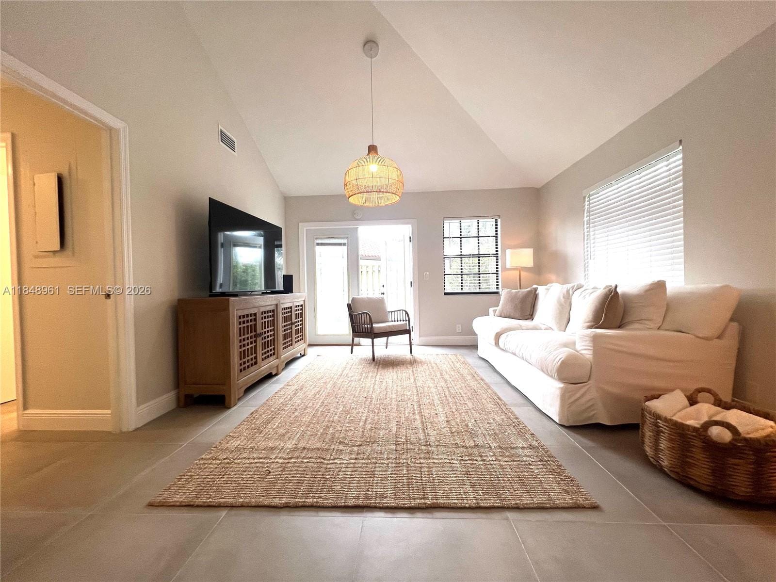 13473 Fountain View Boulevard 1 — photo 5