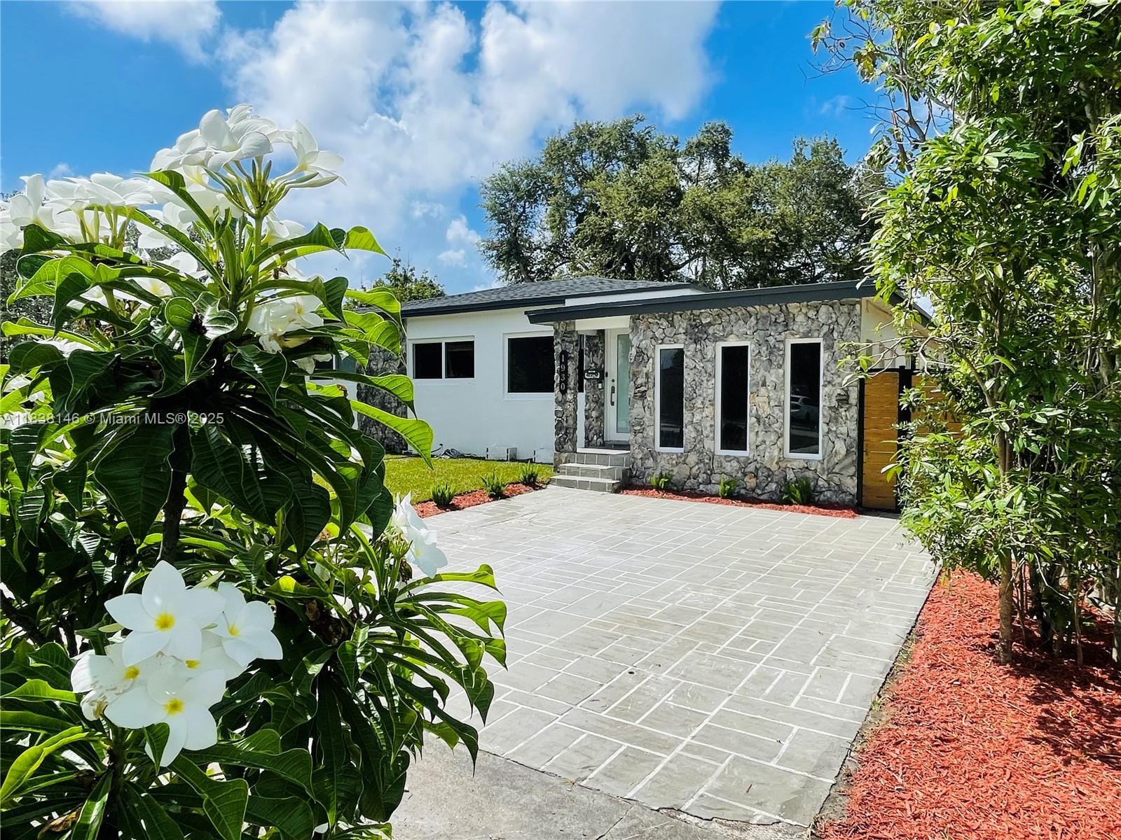 1930 NE 178th Street, North Miami Beach, FL 33162 photo 2