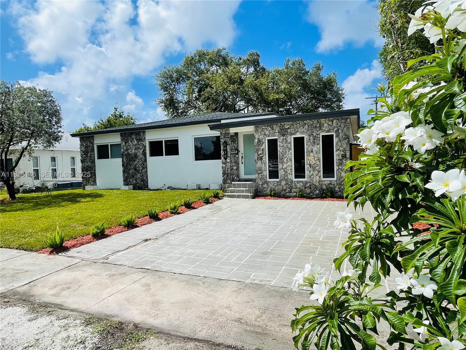 1930 NE 178th Street, North Miami Beach, FL 33162 photo 6