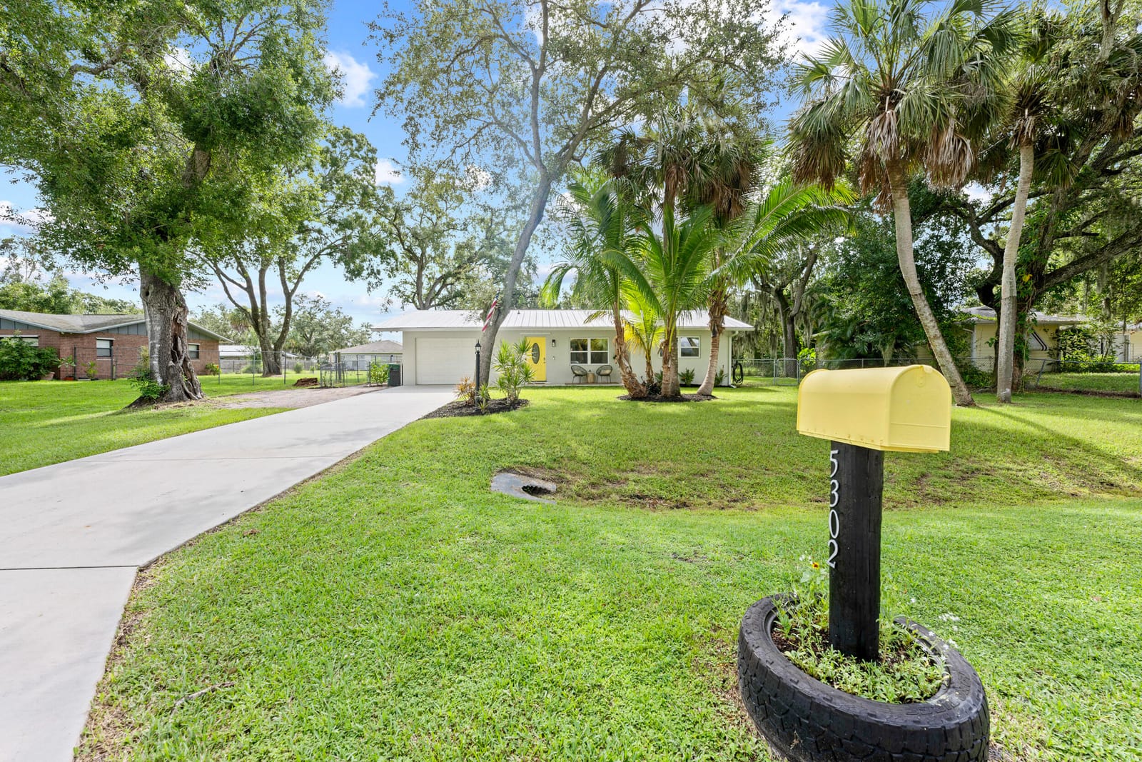 5302 Bowling Green Drive — photo 3