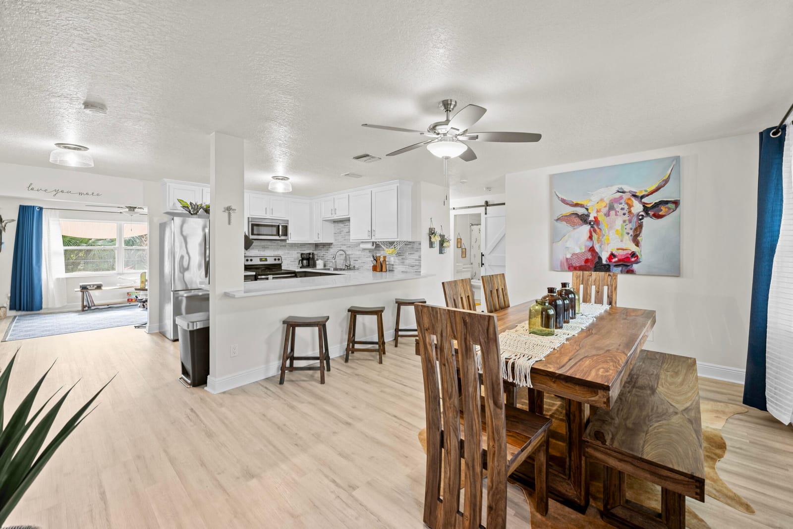 5302 Bowling Green Drive — photo 8