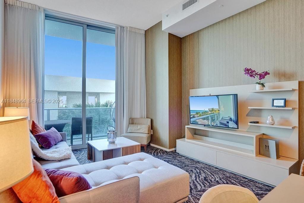 4111 S Ocean Drive 304 — photo 4