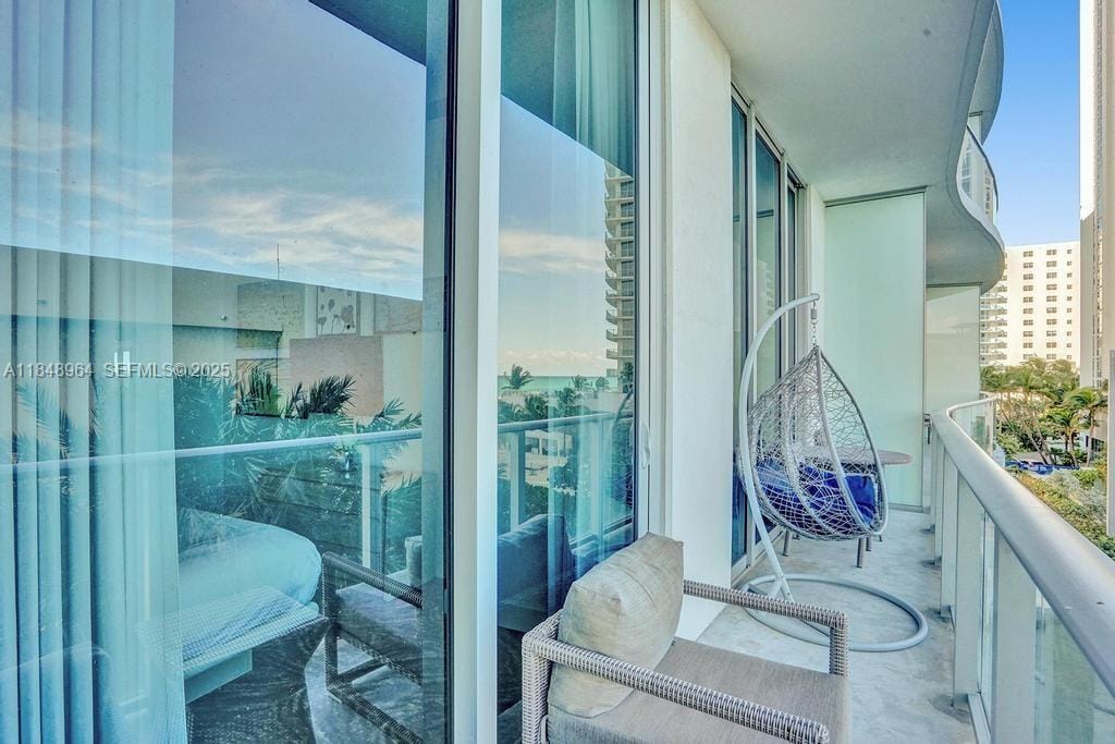4111 S Ocean Drive 304 — photo 10