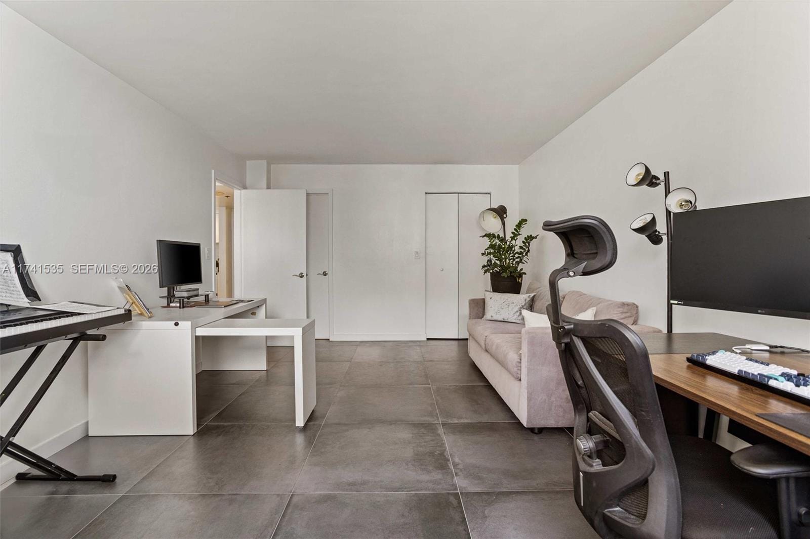 540 Brickell Key Drive 1519, Miami, FL 33131 photo 29