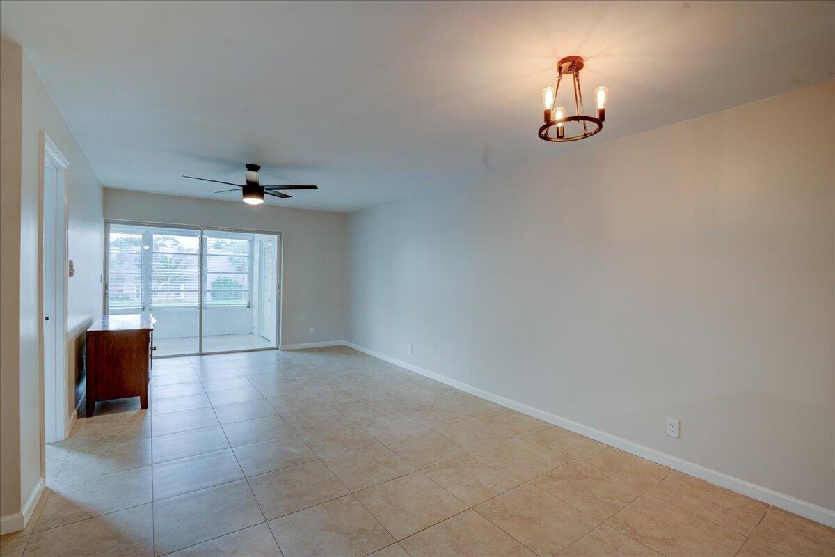 2901 Fiore Way 2040, Delray Beach, FL 33445 photo 11