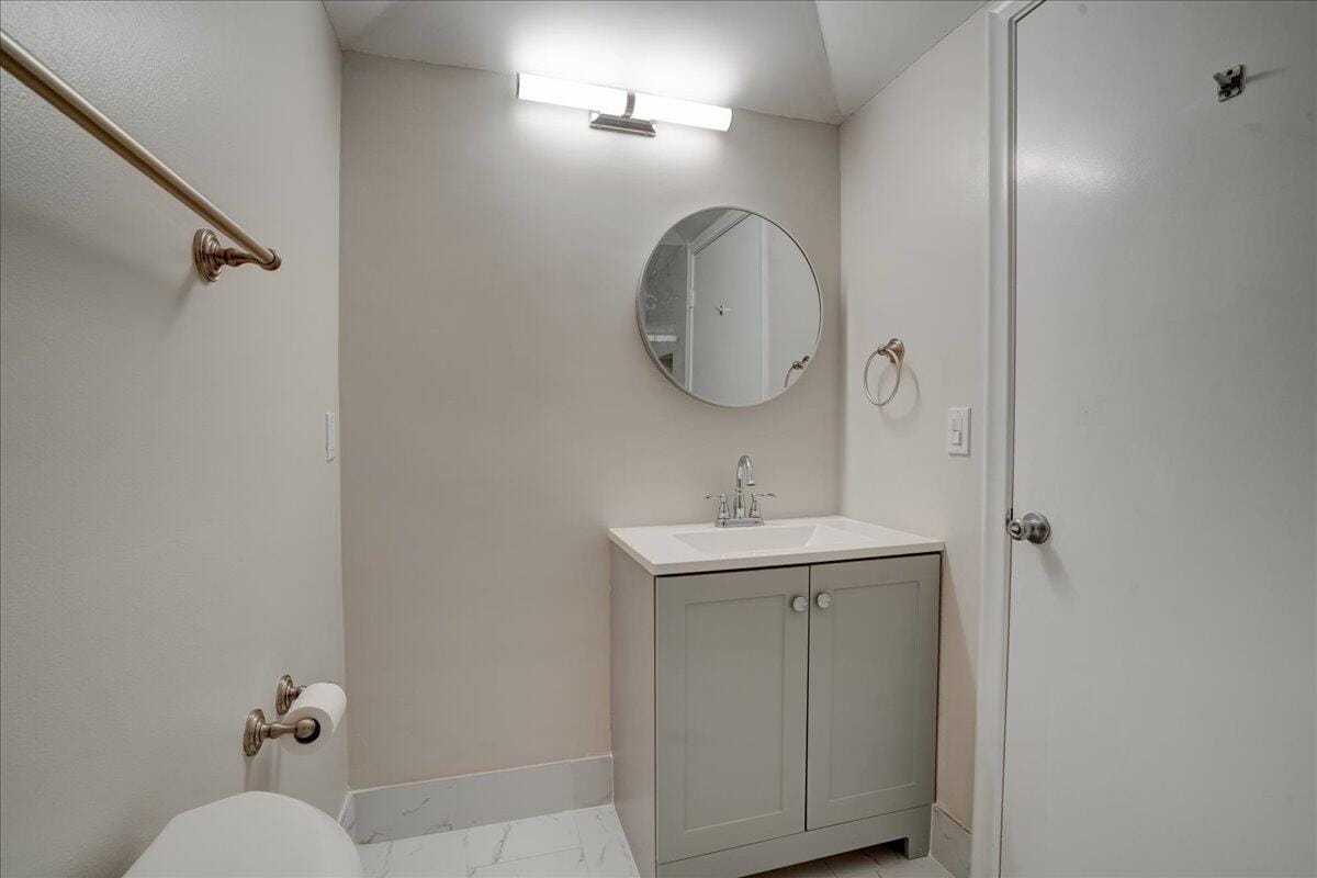 2901 Fiore Way 2040, Delray Beach, FL 33445 photo 17