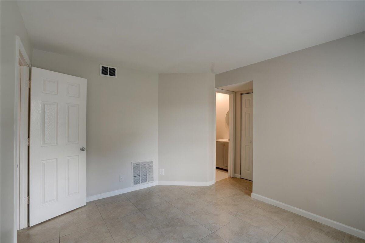 2901 Fiore Way 2040, Delray Beach, FL 33445 photo 22