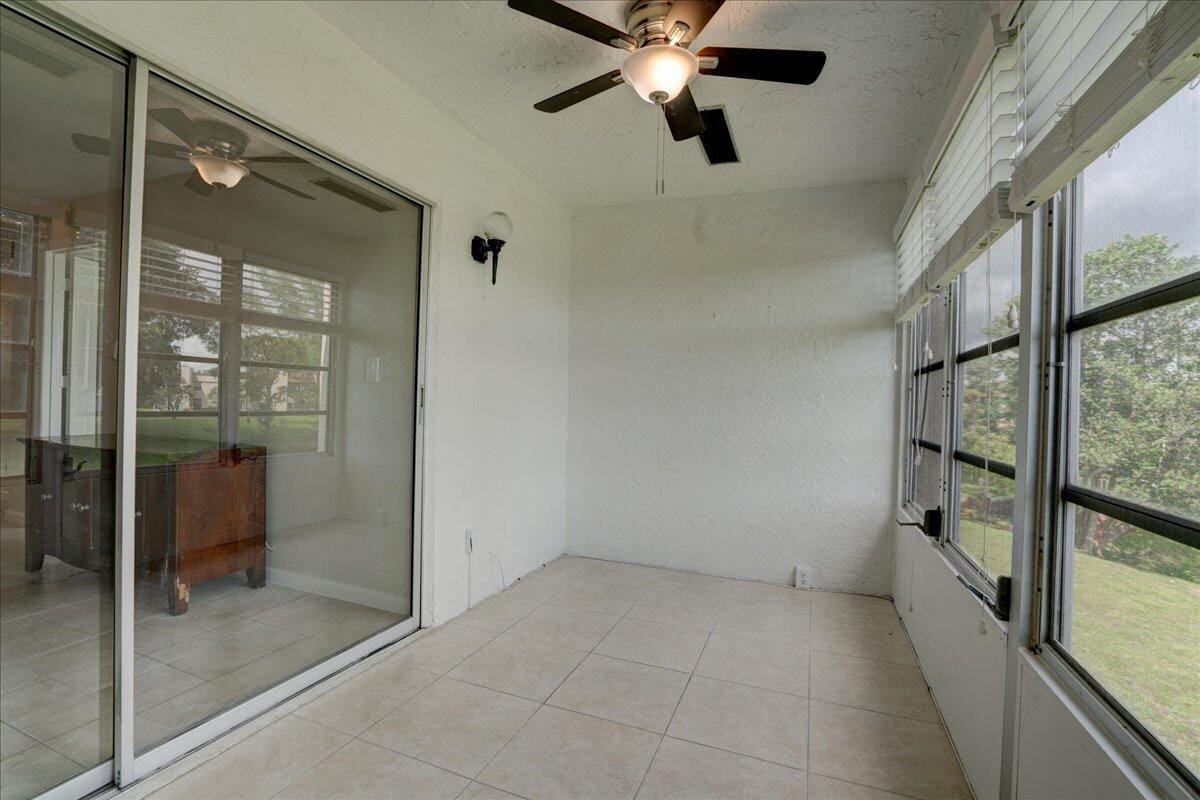 2901 Fiore Way 2040, Delray Beach, FL 33445 photo 29