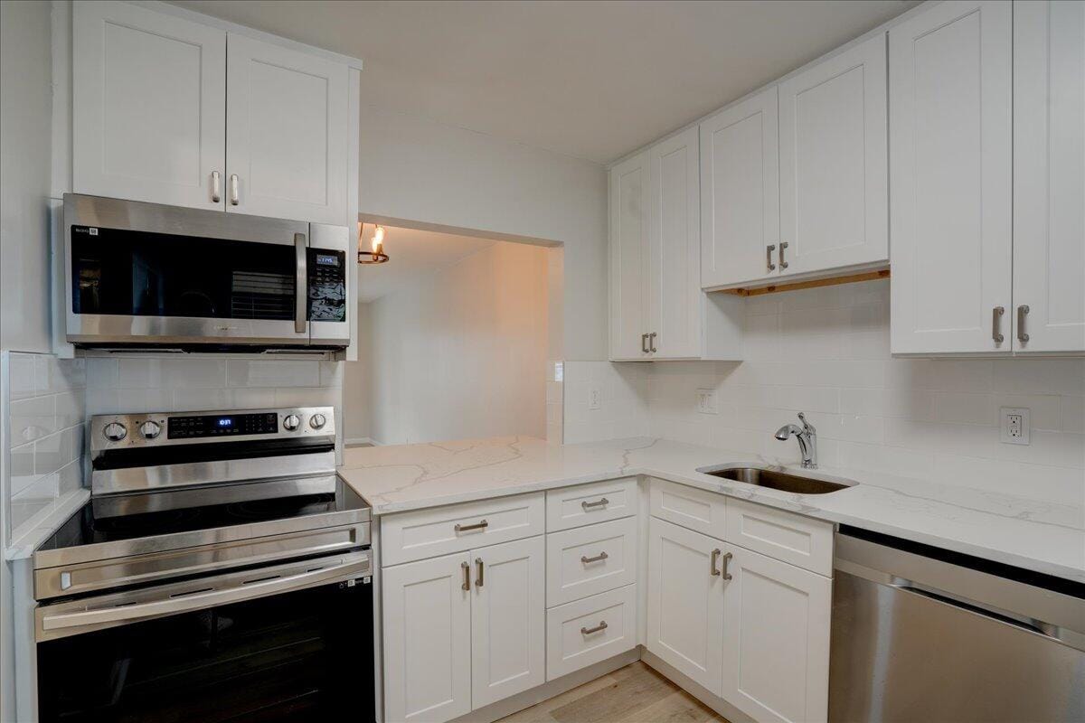 2901 Fiore Way 2040, Delray Beach, FL 33445 photo 8