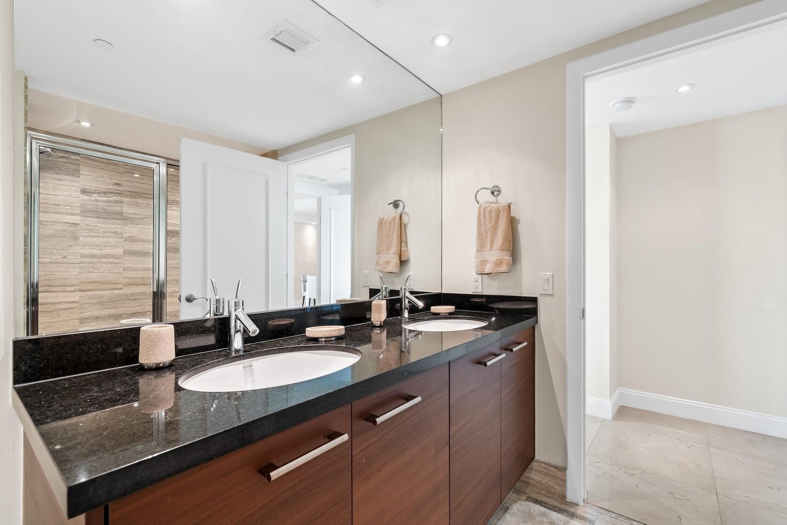 101 S Fort Lauderdale Beach Boulevard 1502, Fort Lauderdale, FL 33316 photo 23